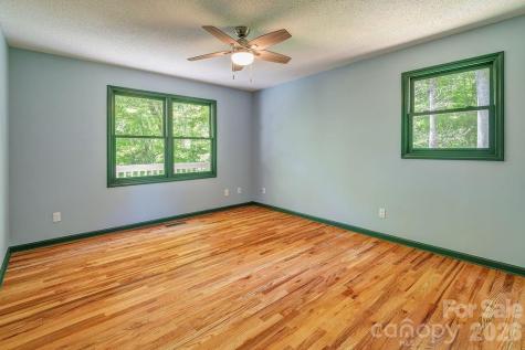 146 Churchill Downs Drive Fairview NC 28730