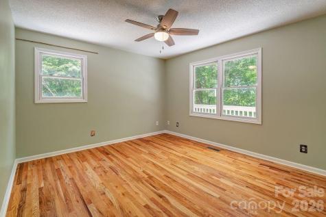146 Churchill Downs Drive Fairview NC 28730