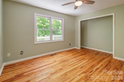 146 Churchill Downs Drive Fairview NC 28730