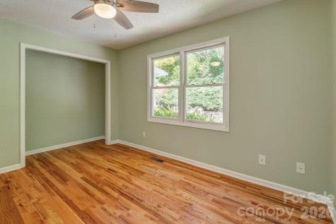 146 Churchill Downs Drive Fairview NC 28730