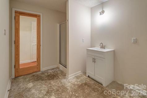 146 Churchill Downs Drive Fairview NC 28730
