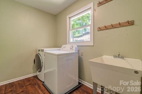 146 Churchill Downs Drive Fairview NC 28730