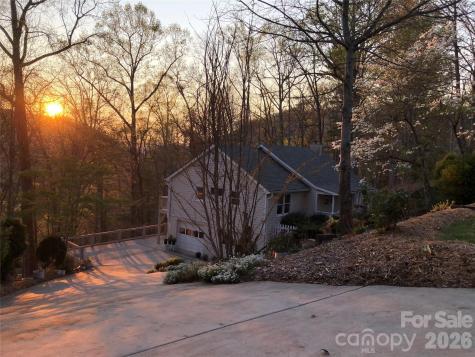 146 Churchill Downs Drive Fairview NC 28730