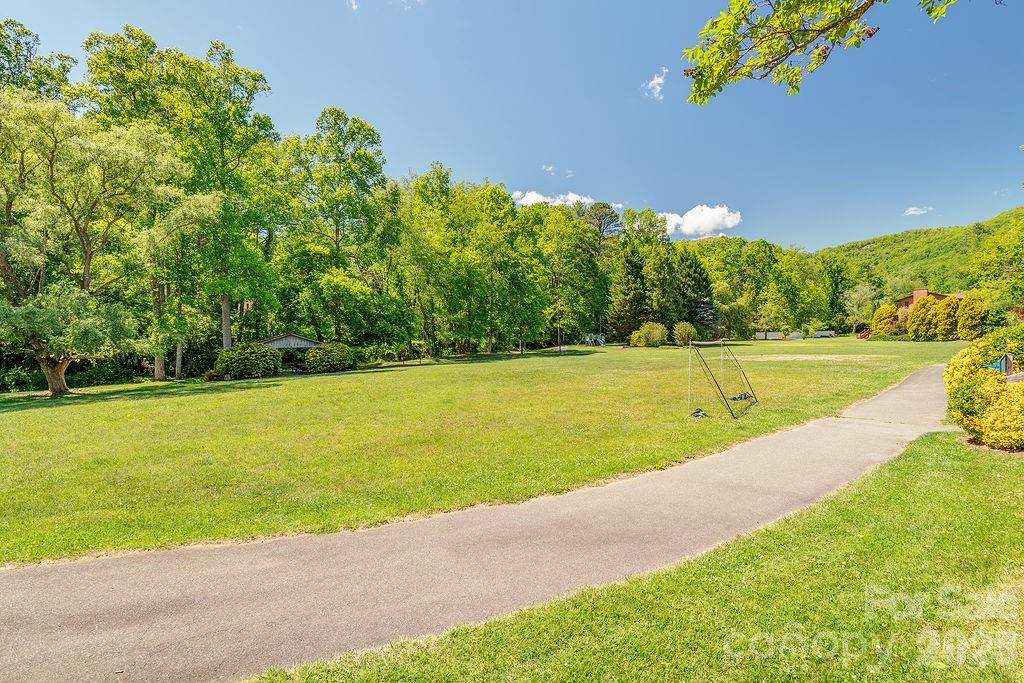 146 Churchill Downs Drive Fairview NC 28730