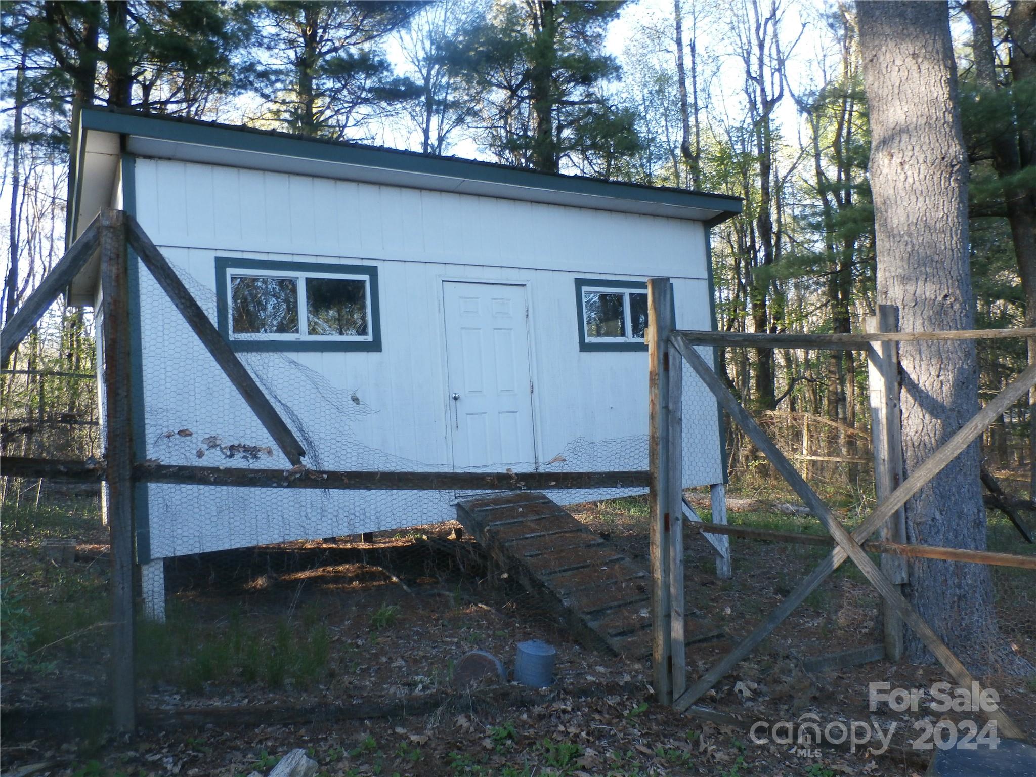 288 Firetower Road Spruce Pine NC 28777