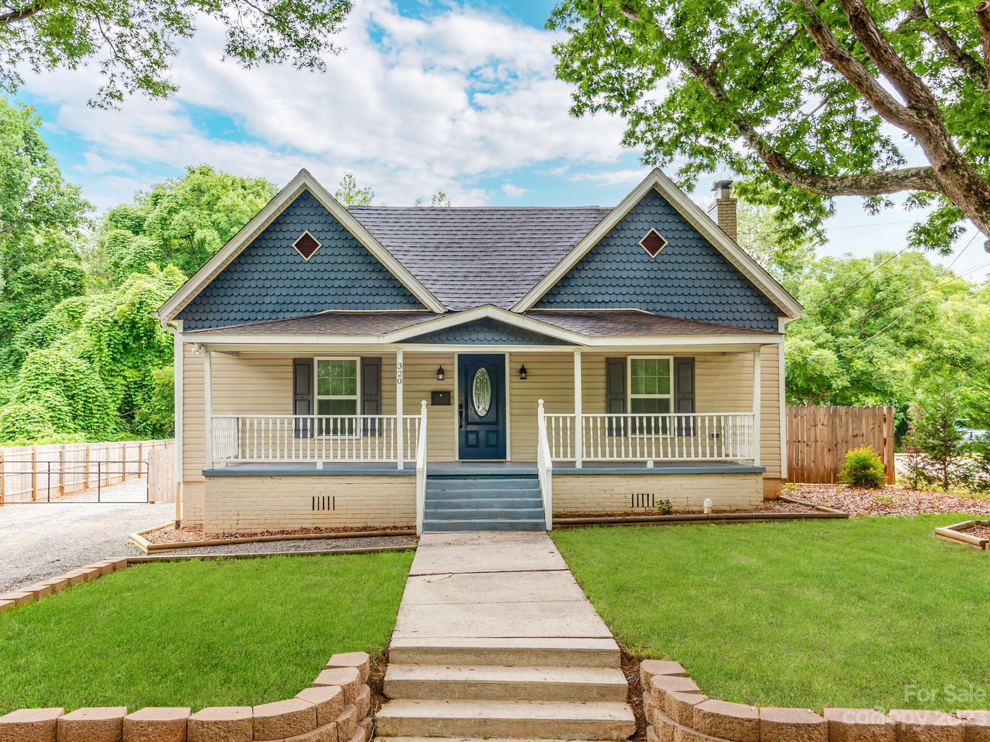 320 E Catawba Avenue Mooresville NC 28115
