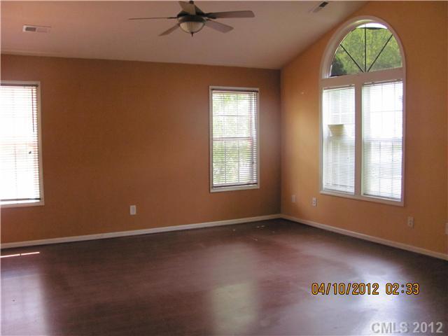 9204 Tiger Lily Lane Charlotte NC 28215