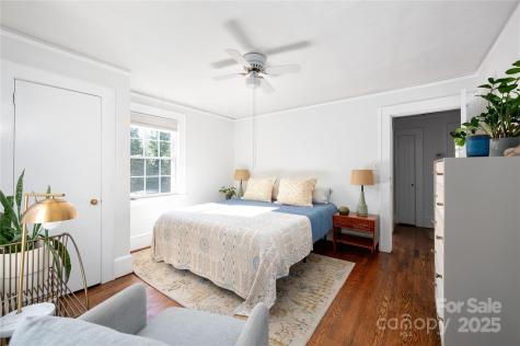 303 Country Club Road Asheville NC 28804