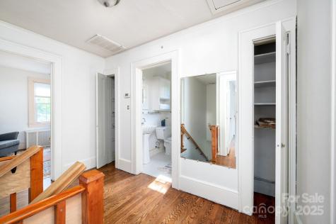 303 Country Club Road Asheville NC 28804