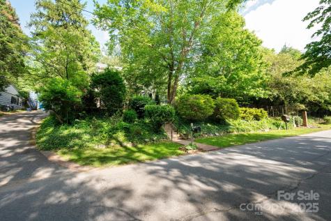 303 Country Club Road Asheville NC 28804