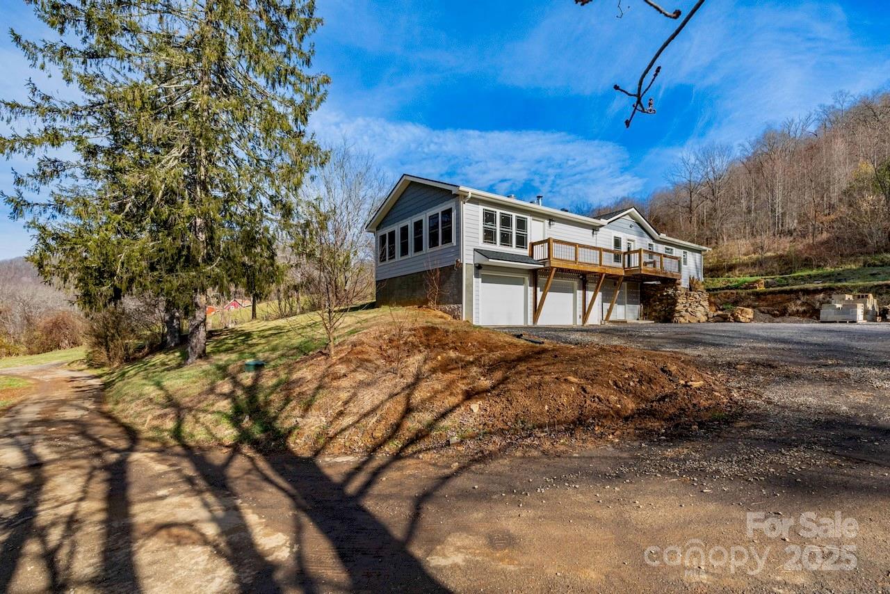 2888 Beaverdam Road Canton NC 28716