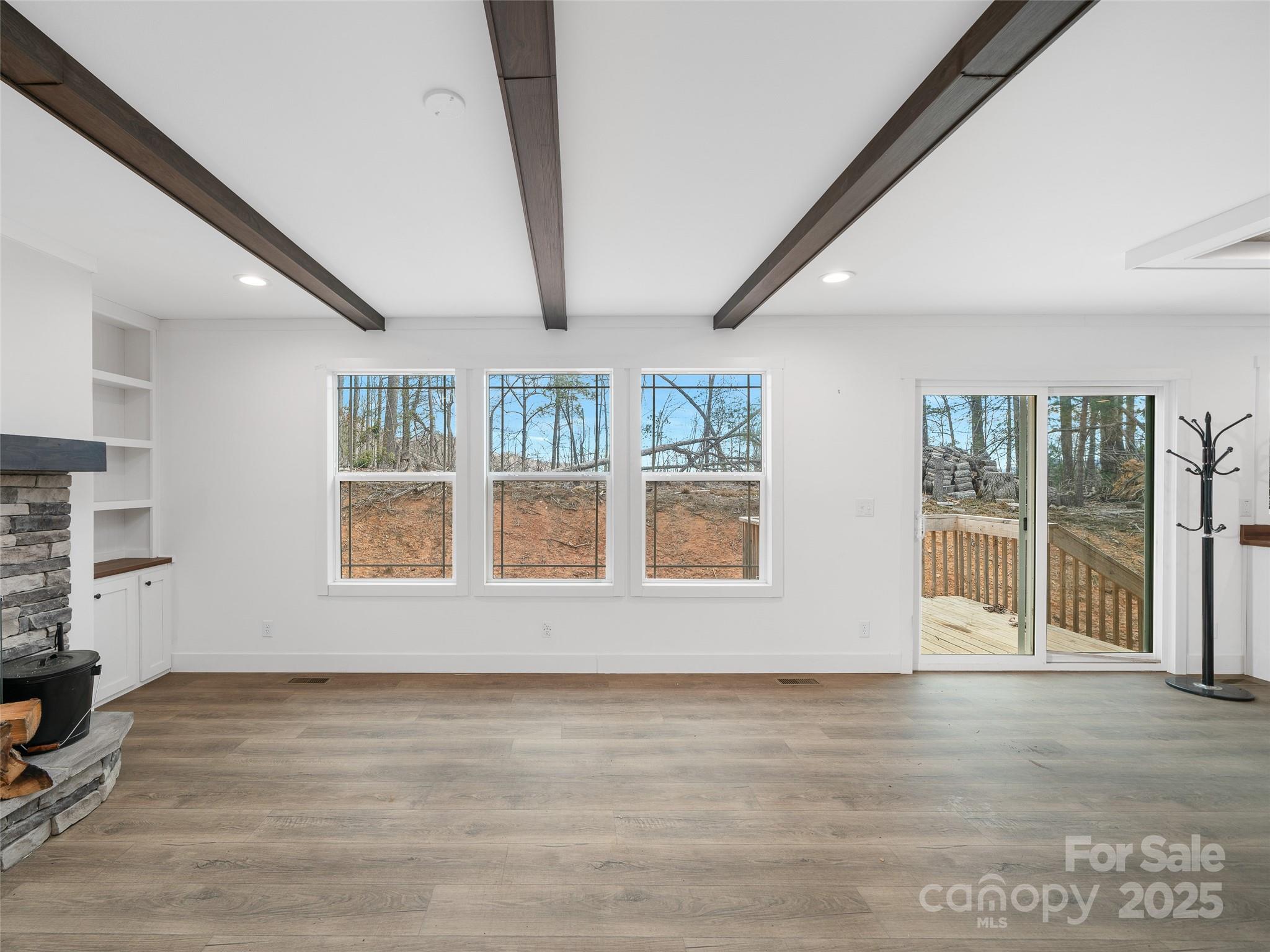 92 Jarrett Drive Bakersville NC 28705