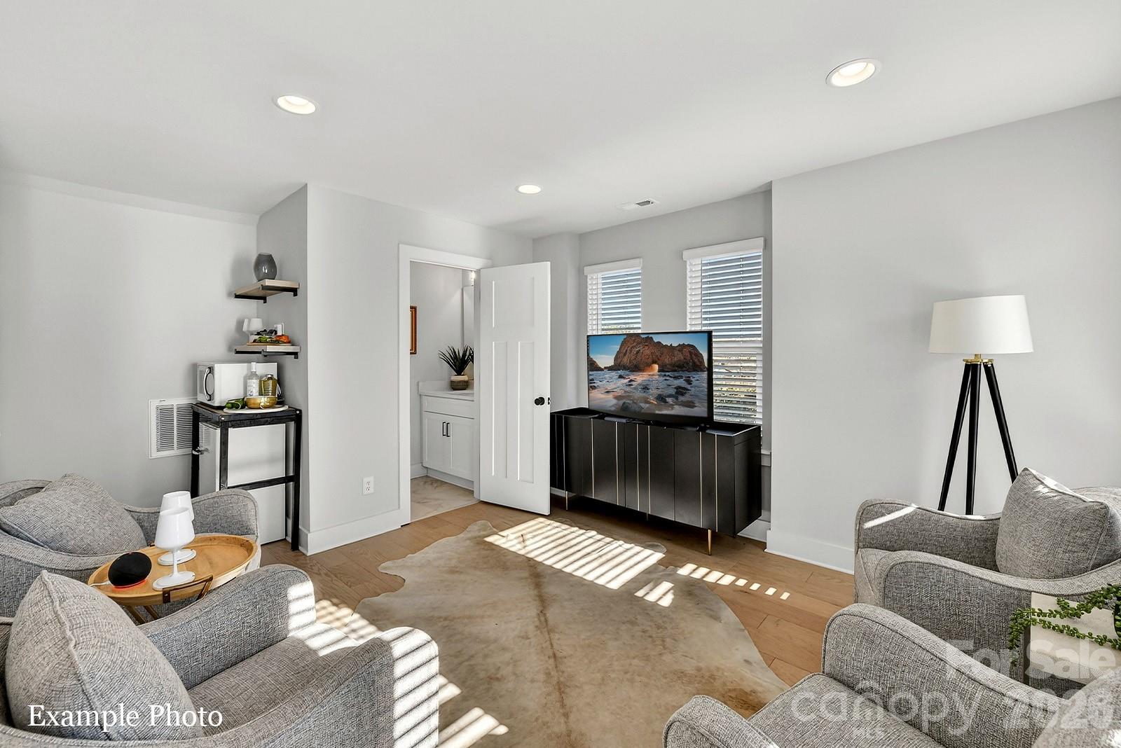 2140 Ford View Lane Charlotte NC 28206