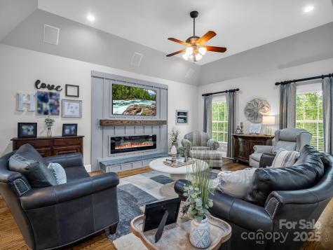 1009 Pearidge Road Bostic NC 28018