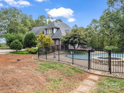 1009 Pearidge Road Bostic NC 28018