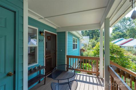 43 Vermont Court Asheville NC 28806