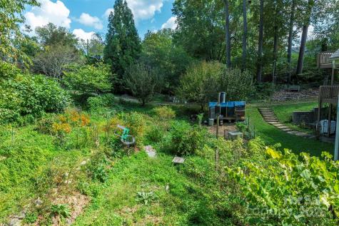 43 Vermont Court Asheville NC 28806