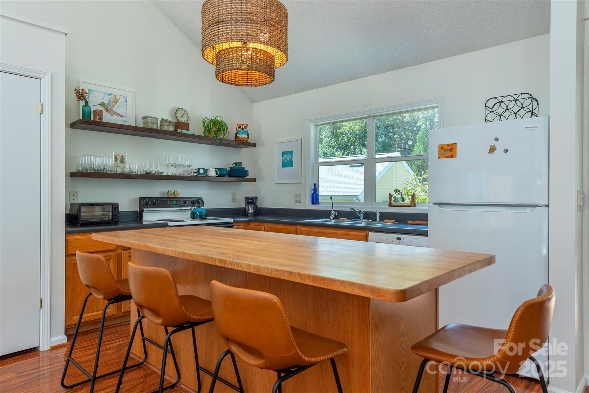 43 Vermont Court Asheville NC 28806