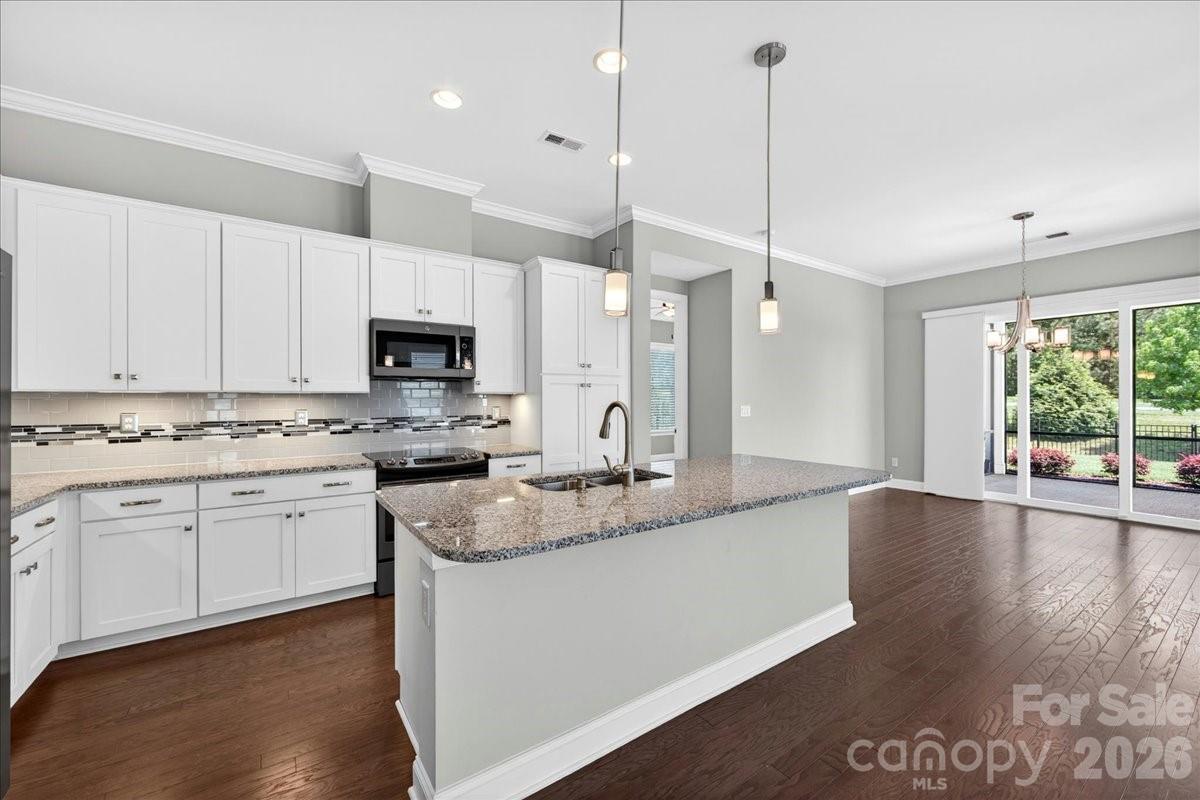 249 Stone Mountain Way Denver NC 28037