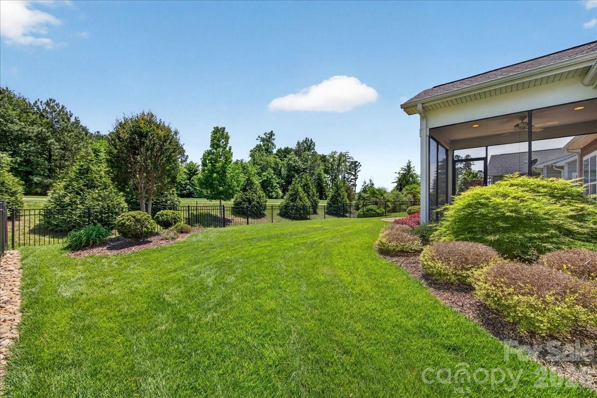 249 Stone Mountain Way Denver NC 28037