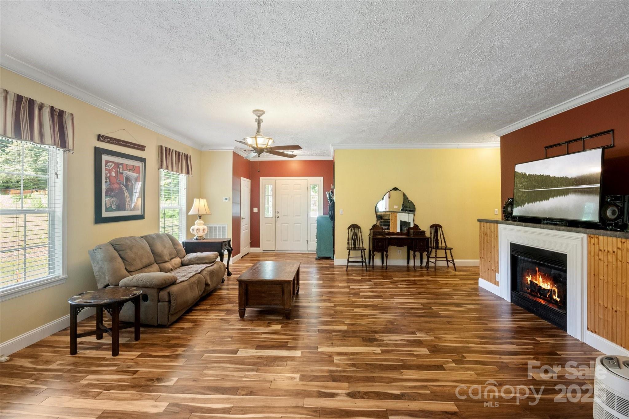 142 Pinners Cove Road Asheville NC 28803