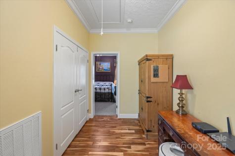 142 Pinners Cove Road Asheville NC 28803