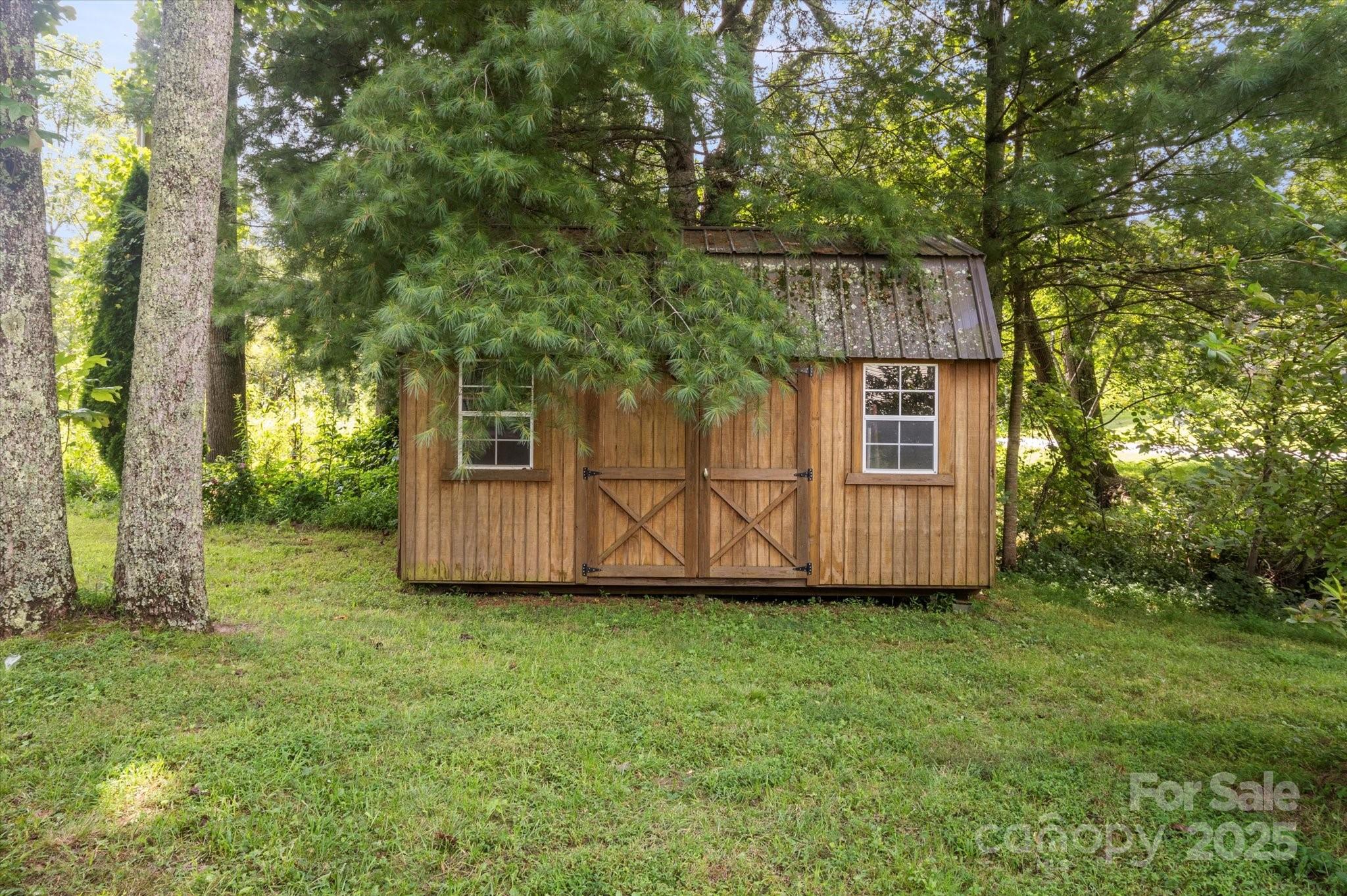 142 Pinners Cove Road Asheville NC 28803