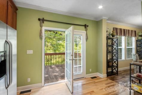 142 Pinners Cove Road Asheville NC 28803