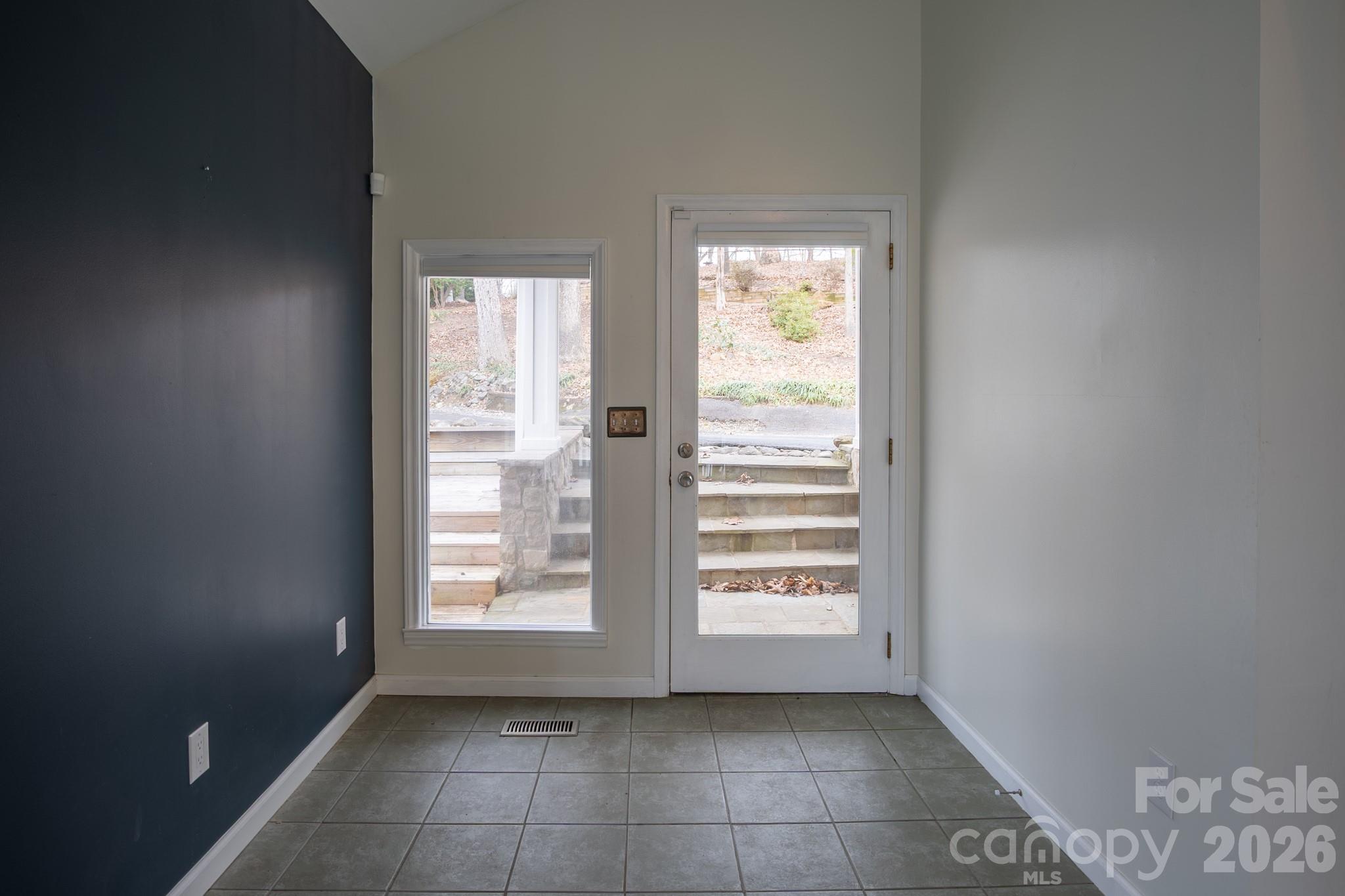 208 Island View Road Mount Holly NC 28120