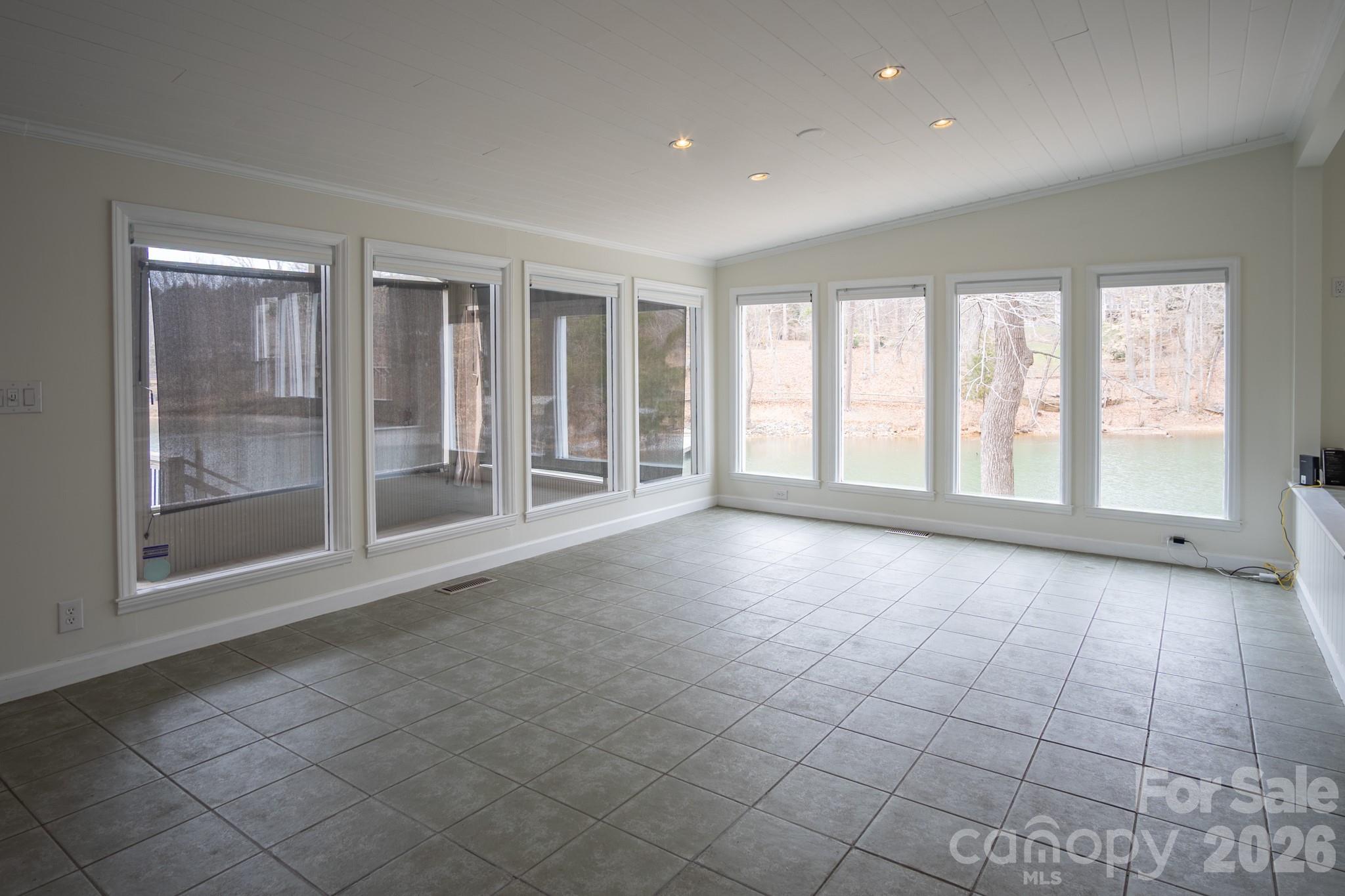 208 Island View Road Mount Holly NC 28120