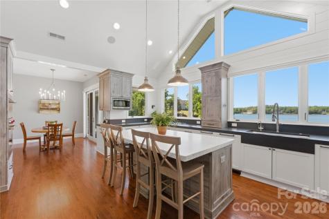 17812 Wilbanks Drive Charlotte NC 28278