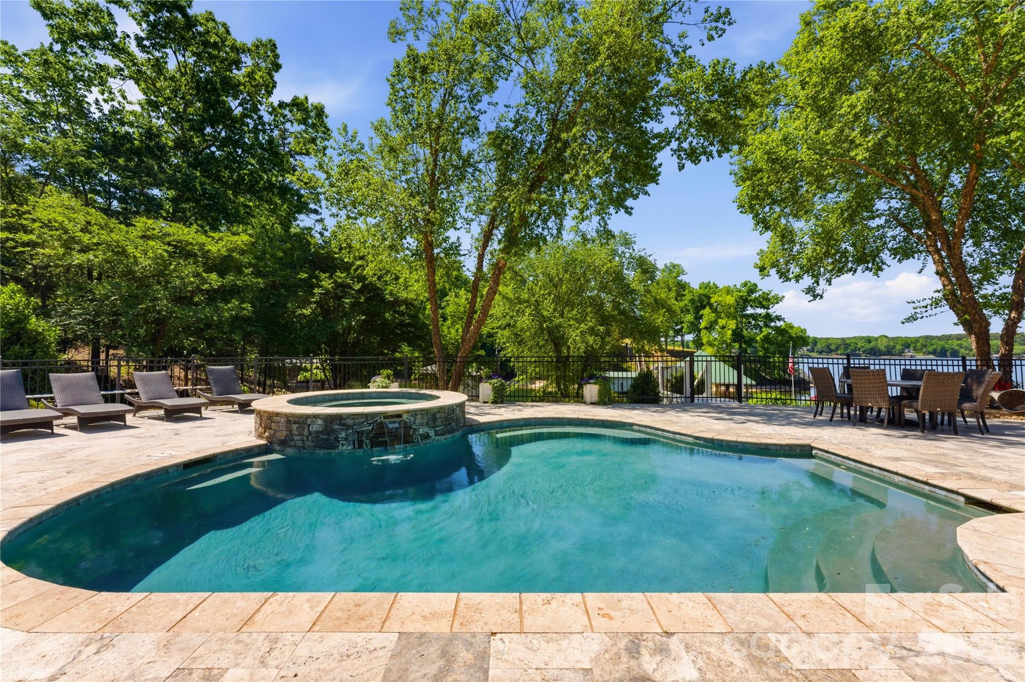 17812 Wilbanks Drive Charlotte NC 28278