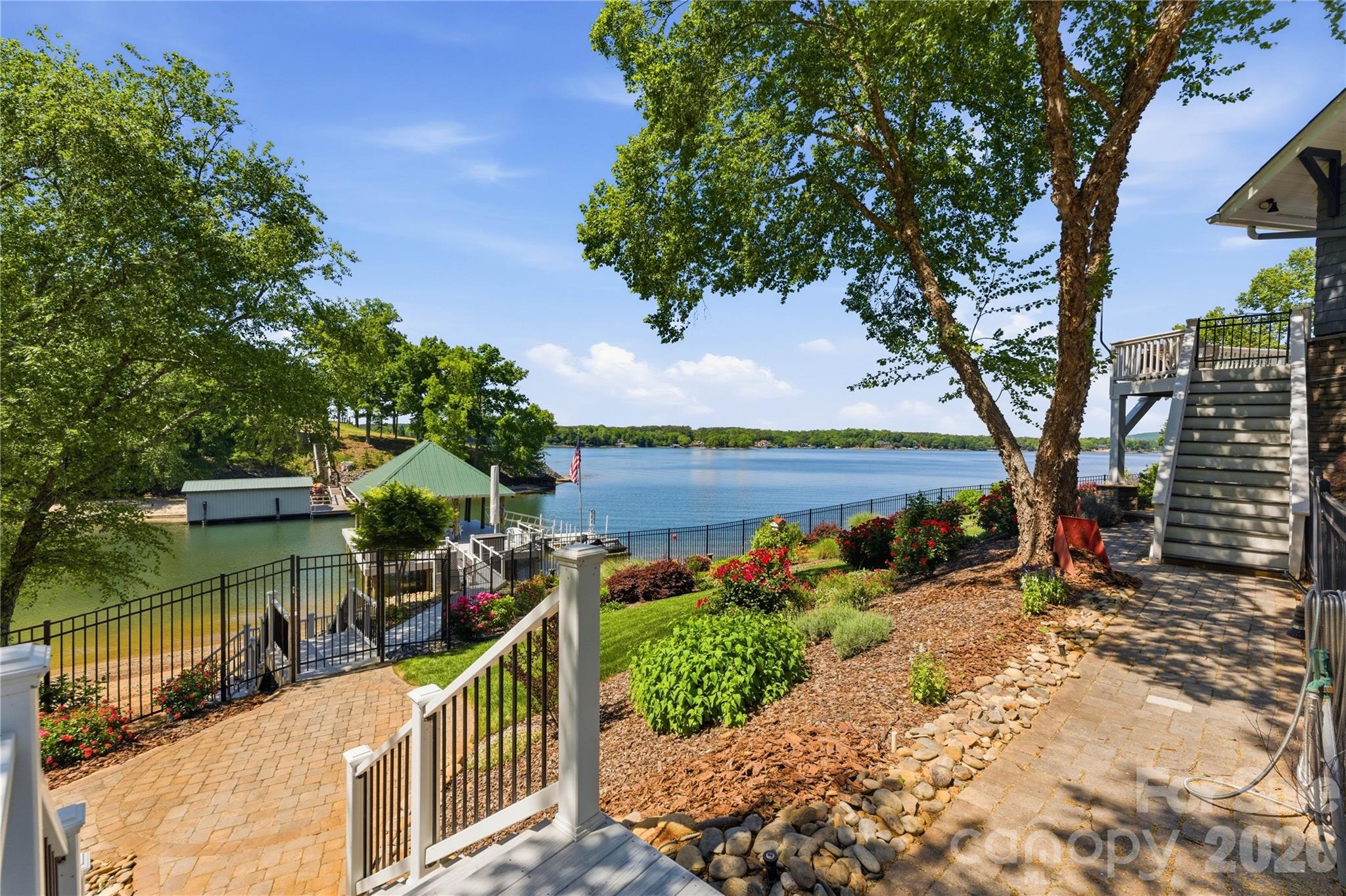 17812 Wilbanks Drive Charlotte NC 28278