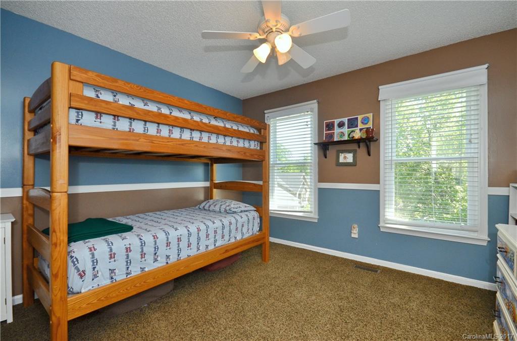 16 N Leslie Lane Asheville NC 28805