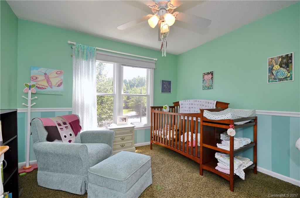 16 N Leslie Lane Asheville NC 28805