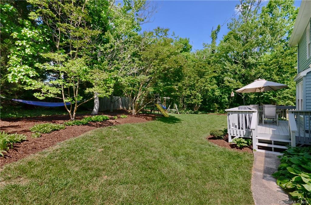 16 N Leslie Lane Asheville NC 28805