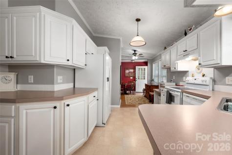 2504 Cottage Lane Liberty Hill SC 29074