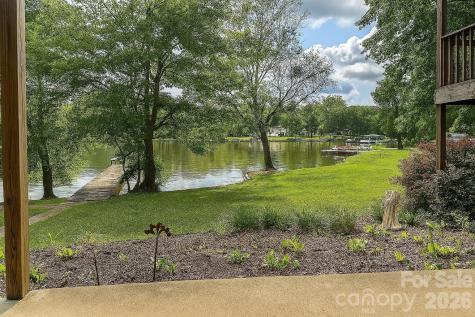 2504 Cottage Lane Liberty Hill SC 29074