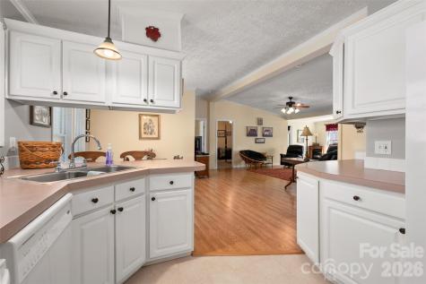 2504 Cottage Lane Liberty Hill SC 29074