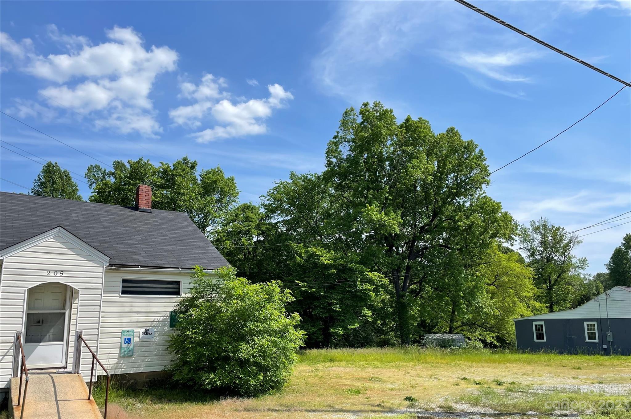 205 Linwood Road Lexington NC 27292