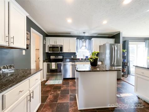 2800 Garden Glen Court Monroe NC 28112
