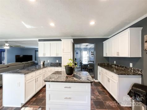 2800 Garden Glen Court Monroe NC 28112