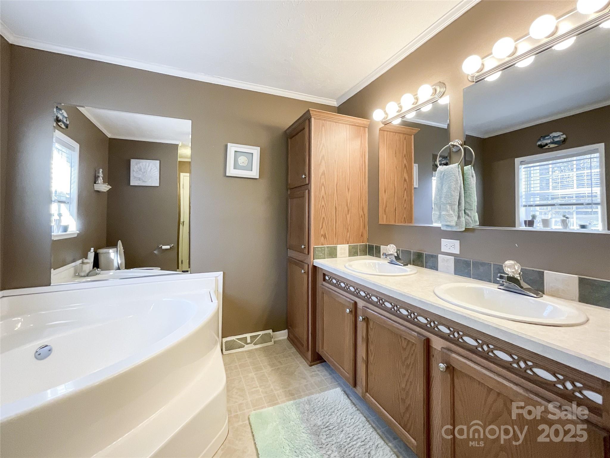 2800 Garden Glen Court Monroe NC 28112