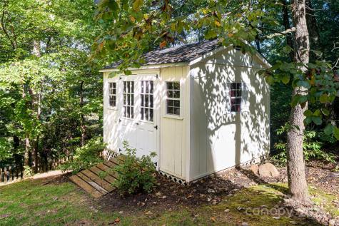 20 Rosebay Lane Asheville NC 28803