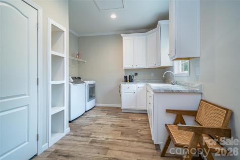 306 Burnsville School Road Burnsville NC 28714