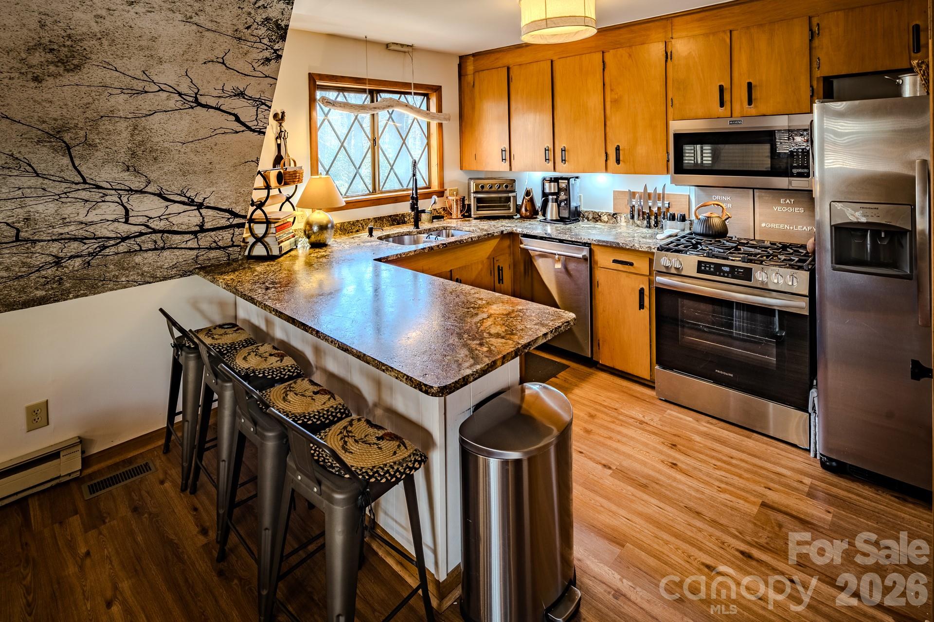 20 Lady Slipper Loop Newland NC 28657