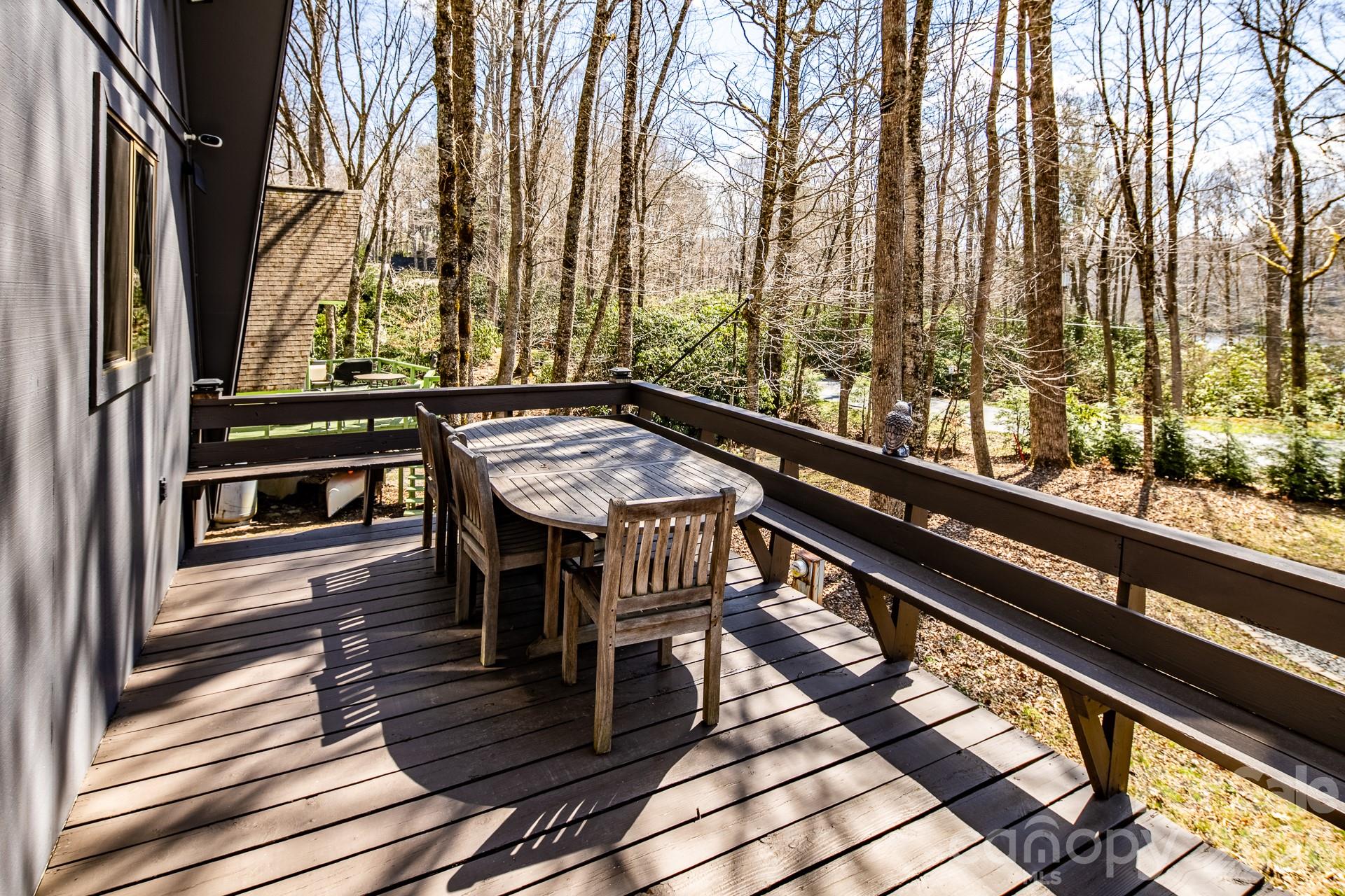 20 Lady Slipper Loop Newland NC 28657