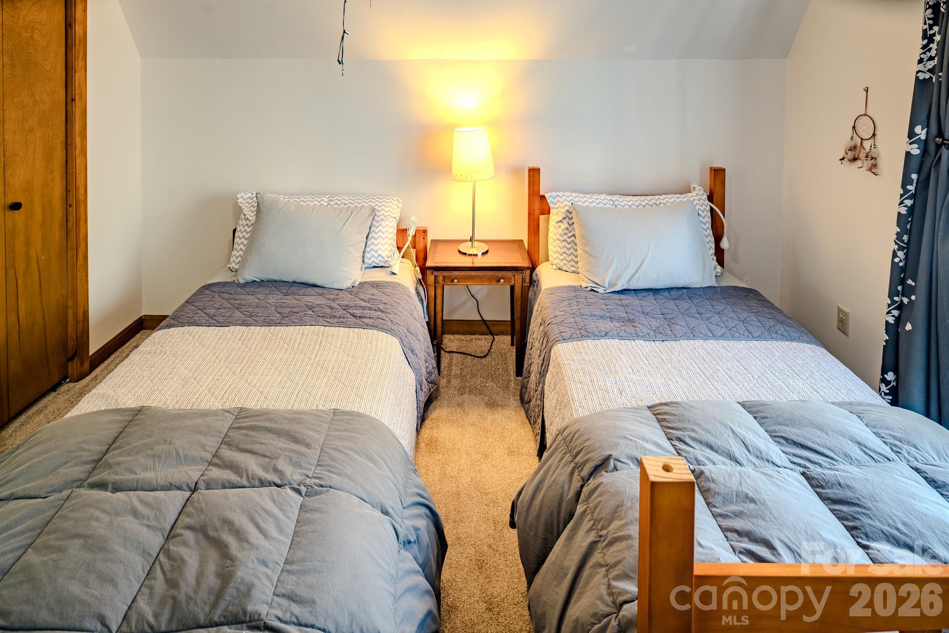 20 Lady Slipper Loop Newland NC 28657