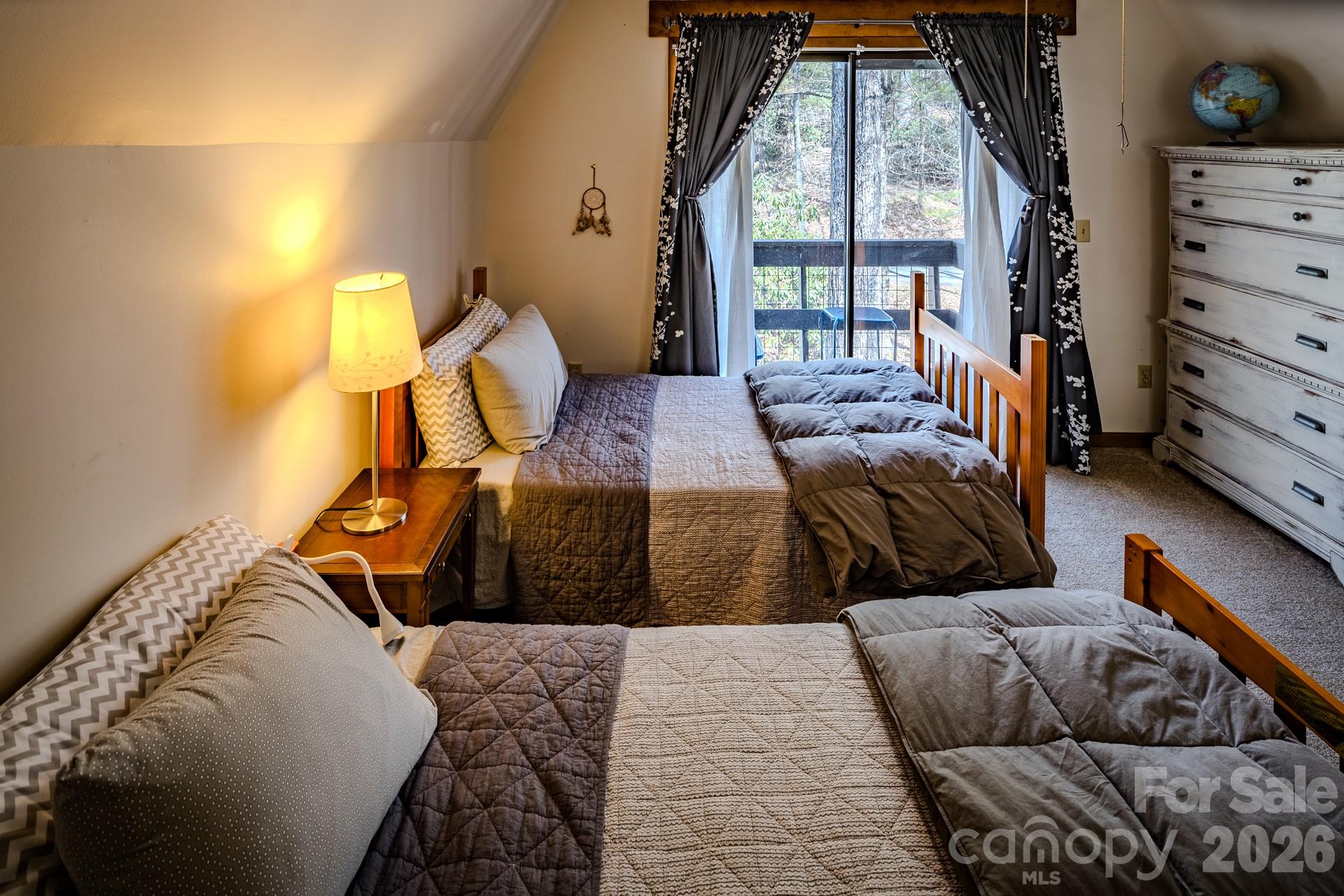 20 Lady Slipper Loop Newland NC 28657