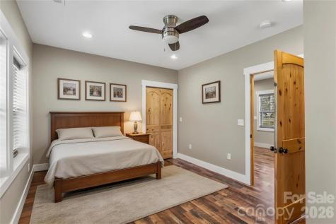 522 Brandon Road Black Mountain NC 28711